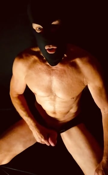 Fuck yeah this cock's throbbing
