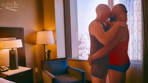 Brad Logan Heartily Eats Ray Diesel's Huge Dick