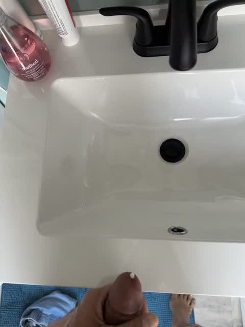 Pov you Cummed on your toilet sink