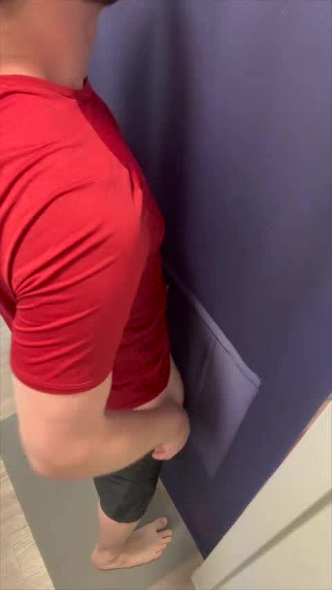 Masked Guy Sucks Cock from Gloryhole